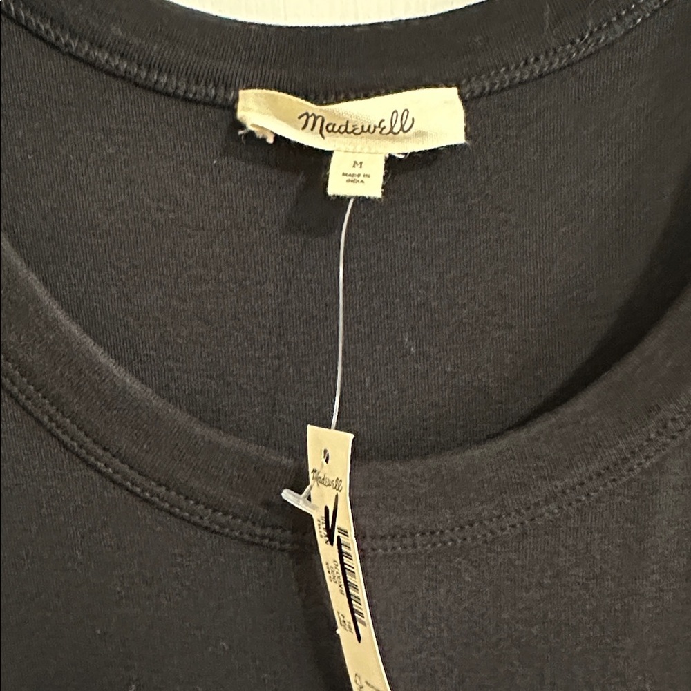 Madewell Mixed Poplin Scoopneck Maxi Dress in Jet Black - Picture 7 of 8